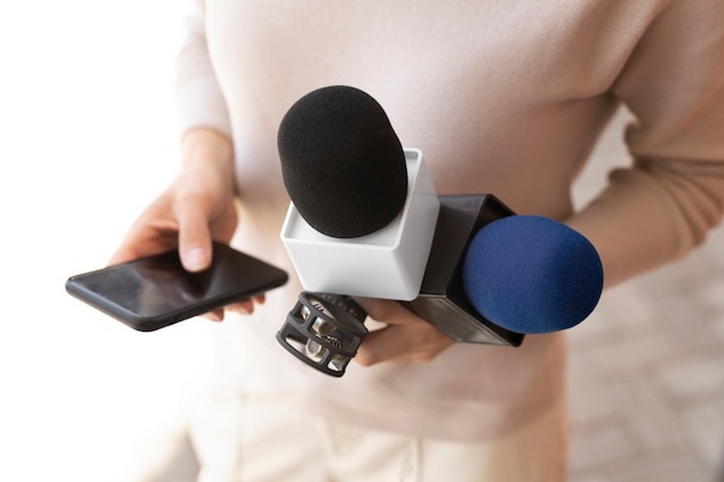 Почему все добавляют корицу в кофе этой зимой